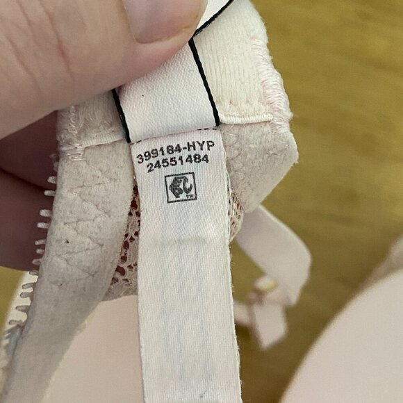 Victoria's Secret Pink Lace Incredible Plunge Bra 32DDD - Picture 9 of 9